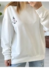 Beyaz Çapa Nakışlı Sweatshirt