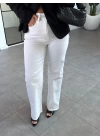 BEYAZ KESİK PAÇA JEAN