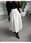 Beyaz Kloş Midi Boy Etek