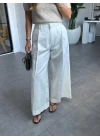 BEYAZ PİLİLİ GENİŞ PAÇA PANTOLON