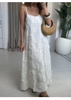 BEYAZ PÜSKÜL ELBİSE