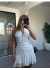 BEYAZ ŞİFON GOLD DETAYLI DRAPE MİNİ ELBİSE