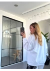 BEYAZ UZUN KOL SWEATSHIRT