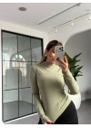 ÇAĞLA YEŞİLİ DİLVİN YARIM BALIKÇI YAKA BODY