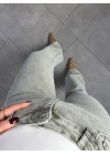 AÇIK GRİ FLARE JEAN