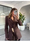 KAHVE GOLD AKSESUAR DETAY BAĞLAMALI BLAZER CEKET