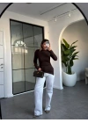 KAHVE KAYIK YAKA ASİMETRİK BLUZ