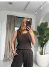 KAHVERENGİ MARKA MODEL TAKIM