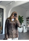 KAHVERENGİ YUMUŞAK DOKULU LEOPAR HIRKA