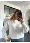 KEMİK PATLI DÜĞMELİ KAZAK