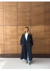 LACİVERT DÜĞMELİ MANŞET DETAY KUŞAKLI TRENÇKOT