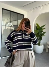 LACİVERT KREM POLO YAKA KAZAK