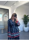 LACİVERT KRUVAZE ZİNCİR DESEN SATEN PANTOLON TAKIM