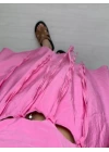 PEMBE ASKILI SAÇAKLI ELBİSE