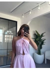 PEMBE BOYUNDAN BAĞLAMALI PENCERE DETAYLI POPLİN ELBİSE