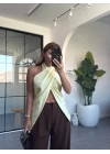 SARI ÇAPRAZ BAĞLAMALI SIRTI AÇIK BLUZ