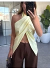 SARI ÇAPRAZ BAĞLAMALI SIRTI AÇIK BLUZ