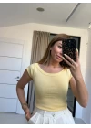 SARI ÖRME BLUZ