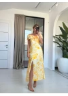 SARI YIRTMAÇLI ÇİÇEKLİ ELBİSE