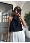 SİYAH SATEN HALTER YAKA SIRTI AÇIK BLUZ