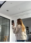 TAŞ DİK YAKA DÜĞMELİ KISA TRENÇKOT