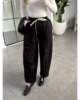 SİYAH PAÇA KATLAMALI PANTOLON