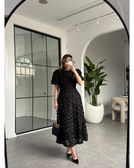 SİYAH GÜL MOTİFLİ TASARIM ELBİSE