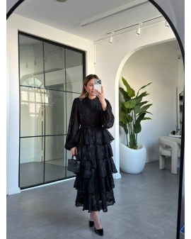 SİYAH ÇİÇEK DESENLİ FIRFIRLI ELBİSE 9702