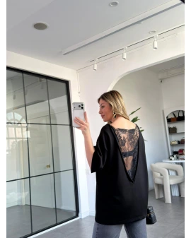 SİYAH SIRTI V DANTELLİ T-SHİRT