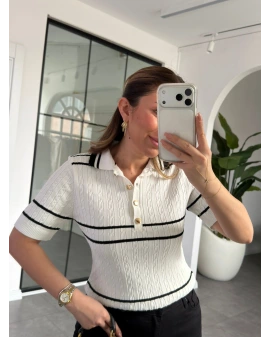 BEYAZ ÇİZGİLİ KISA KOLLU TRİKO