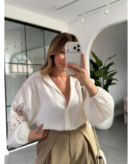 BEYAZ BALON KOL NAKIŞLI GÖMLEK 4588