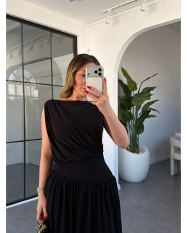 SİYAH BELDEN OTURTMALI ÖRME ELBİSE 37312