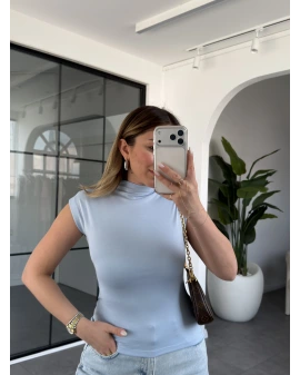 MAVİ DİK YAKA ESNEK BLUZ