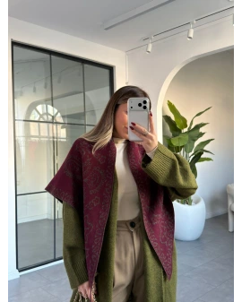 BORDO YUMUŞAK DOKULU ÜÇGEN ŞAL