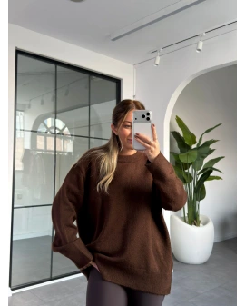 KAHVERENGİ BİSİKLET YAKA KAZAK