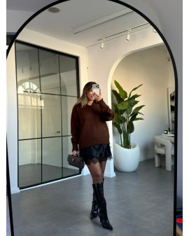 KAHVERENGİ SATEN ELBİSE DETAYLI KAZAK TAKIM