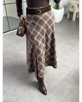 KAHVERENGİ YIRTMAÇ DETAY KEMERLİ EKOSE ETEK