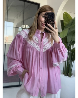 PEMBE DANTEL DETAY GÖMLEK