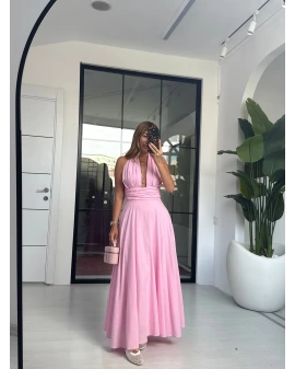 PEMBE DEKOLTE DETAY ASKILI ELBİSE
