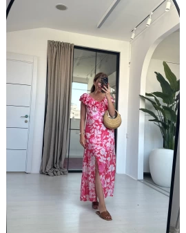 PEMBE YIRTMAÇLI ÇİÇEKLİ ELBİSE