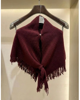 PÜSKÜLLÜ BORDO ÜÇGEN İÇTEN GEÇMELİ ŞAL