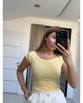 SARI ÖRME BLUZ