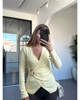 SARI UZUN KOL GOLD BROŞLU BLUZ