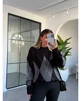 SİYAH BAKLAVA DESEN KAZAK