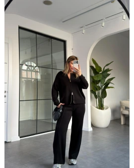 SİYAH MADONNA YAKA ÇİFT FERMUARLI TAKIM