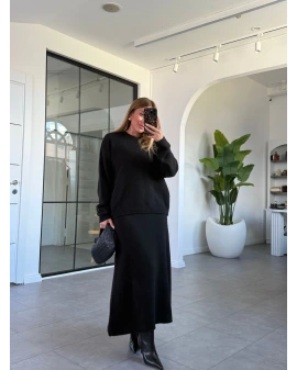 SİYAH TRİKO ETEK ÜST TAKIM