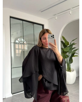 SİYAH UÇUŞAN PELERİN BLUZ