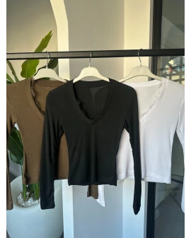 SİYAH V YAKA DANTEL DETAY BLUZ