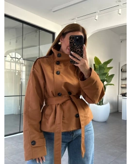 TABA DİK YAKA DÜĞMELİ KISA TRENÇKOT