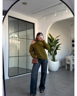 YAĞ YEŞİLİ OMUZ DETAYLI KAZAK